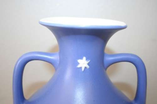 TWO AWESOME "BLUE AND WHITE" PORCELAIN GREEK AMPHORA DISPLAY VASES IN STUNNING CONDITION