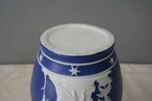 TWO AWESOME "BLUE AND WHITE" PORCELAIN GREEK AMPHORA DISPLAY VASES IN STUNNING CONDITION