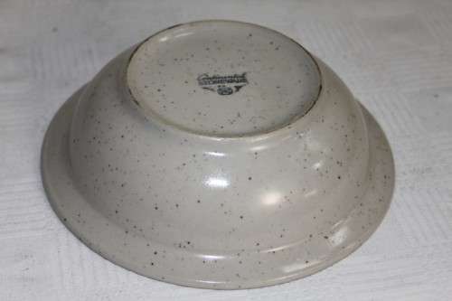 8x STUNNING SOUTH AFRICAN MADE CONTINENTAL STONEWARE DESSERT/ SOUP BOWLS IN GREAT CONDITION