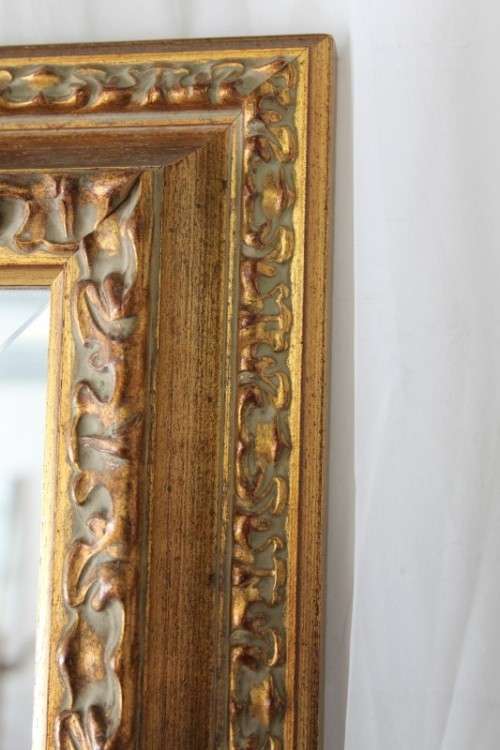 A SPECTACULAR LARGE ORNATE GOLD GILDED BEVELLED GLASS WALL MIRROR IS SUPERB CONDITION