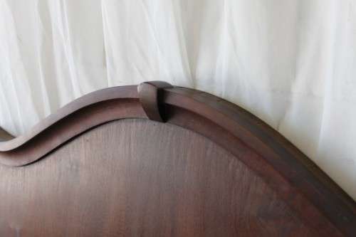 A BEAUTIFUL ANTIQUE SOLID IMBUIA DOUBLE BED HEADBOARD IN WONDERFUL CONDITION