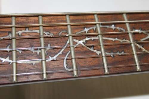 A SUPERB VENSON "CUSTOM" ELECTRIC GUITAR IN AWESOME CONDITION - JUST SERVICED AND NEW STRINGS