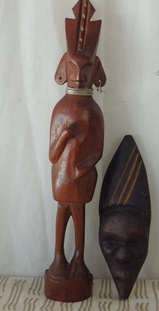 A STUNNING **JOB LOT** OF ASSORTED WOODEN CARVINGS INCLUDING A GENUINE TEAK ELEPHANT WOODEN CARVING