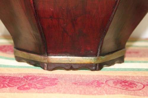 A RARE ANTIQUE 19th CENTURY CHINESE CARVED WOODEN TEA CHEST BUCKET CADDIE