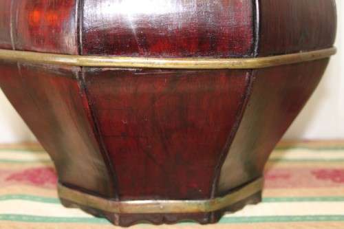 A RARE ANTIQUE 19th CENTURY CHINESE CARVED WOODEN TEA CHEST BUCKET CADDIE