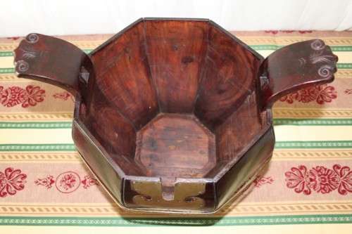 A RARE ANTIQUE 19th CENTURY CHINESE CARVED WOODEN TEA CHEST BUCKET CADDIE