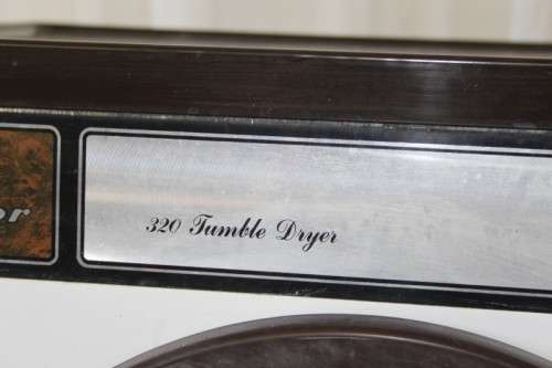 A WONDERFUL "KELVINATOR" 320 TUMBLE DRYER IN WORKING CONDITION = GREAT FOR A HOLIDAY APARTMENT