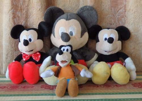 FOUR GORGEOUS "DISNEY" CHARACTER FLUFFY TOYS IN AN INCREDIBLE CONDITION bid/toy