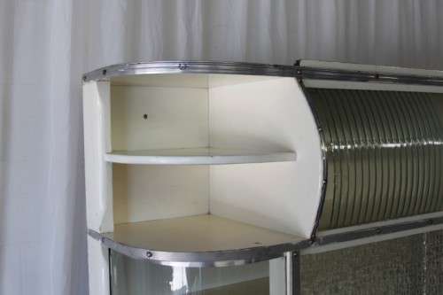 AN INCREDIBLE VINTAGE KITCHEN CUPBOARD WITH CURVED GLASS PANELS AND LOADS OF SPACE