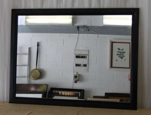 A FANTASTIC (LARGE 1.285m) FRAMED WALL MIRROR WITH A HANGING BRACKET ON THE BACK