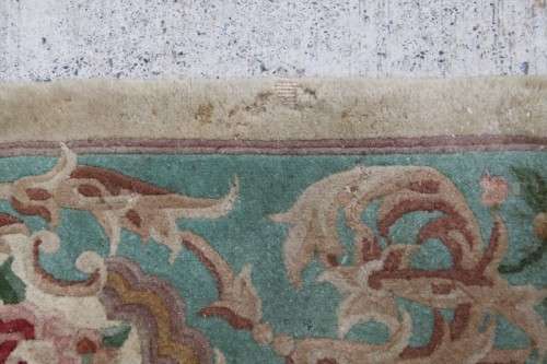 A WONDERFUL ANTIQUE PURE WOOL PILE CARPET (2.9m x 1.8m) WITH GREENS, PINKS, TANS AND EARTHY TONES