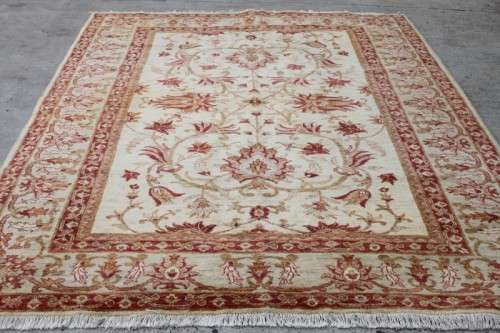 A MAGNIFICENT LARGE (3.04m x 2.3m) TRADITIONAL AFGHAN CHOBI PERSIAN CARPET IN STUNNING CONDITION