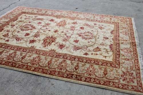 A MAGNIFICENT LARGE (3.04m x 2.3m) TRADITIONAL AFGHAN CHOBI PERSIAN CARPET IN STUNNING CONDITION