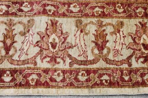 A MAGNIFICENT LARGE (3.04m x 2.3m) TRADITIONAL AFGHAN CHOBI PERSIAN CARPET IN STUNNING CONDITION