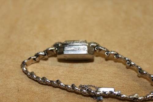 A STUNNING & RARE VINTAGE ART DECO MARCASITE ADORNED SWISS MADE "HUGUENIN" LADIES COCKTAIL WATCH