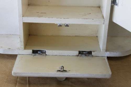 AN AWESOME VINTAGE/ ANTIQUE? BATHROOM VANITY WALL CABINET WITH A BEVELLED MIRROR AND STORAGE DRAWER