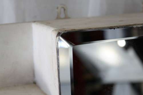 AN AWESOME VINTAGE/ ANTIQUE? BATHROOM VANITY WALL CABINET WITH A BEVELLED MIRROR AND STORAGE DRAWER