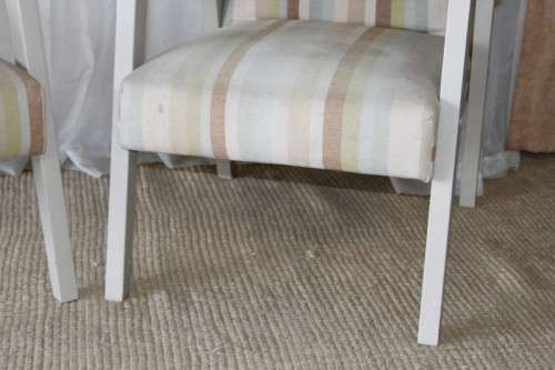 TWO AWESOME VINTAGE UPHOLSTERED SOLID AND STURDY COMFY ARMCHAIRS bid/chair