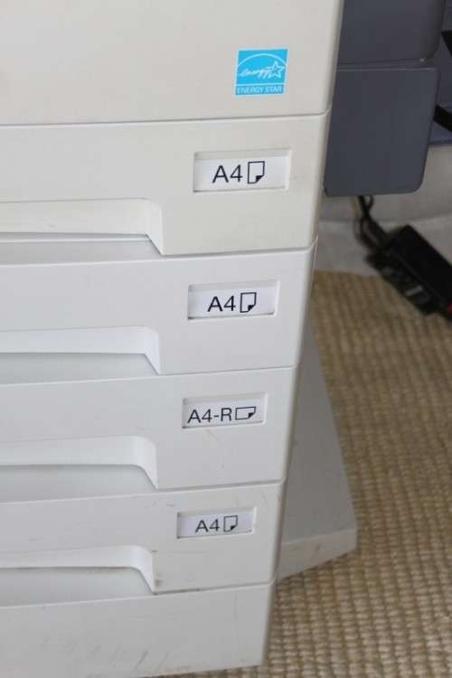 AN AWESOME TOSHIBA E-STUDIO 167 PHOTOCOPIER WITH DOCUMENT FEEDER AND 4x PAPER DRAWERS