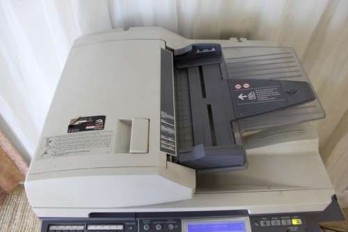 AN AWESOME TOSHIBA E-STUDIO 167 PHOTOCOPIER WITH DOCUMENT FEEDER AND 4x PAPER DRAWERS
