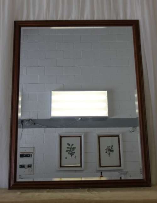A SERIOUSLY STUNNING (LARGE) SOLID WOODEN FRAMED BEVELLED GLASS WALL MIRROR IN AWESOME CONDITION