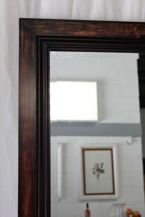 AN INCREDIBLE (LARGE) SOLID WOODEN FRAMED BEVELLED GLASS WALL MIRROR IN FANTASTIC CONDITION
