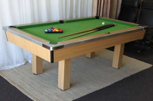 AN AWESOME "SHOOT LEISURE PRODUCTS" POOL TABLE WITH THREE CUE'S AND BALLS IN GREAT CONDITION