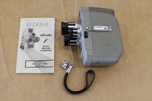 A SUPERB HANIMEX-SEKONIC 3 LENS "ELMATIC 8" 8mm PORTABLE TURRET LENS MOVIE CAMERA & LEATHER CASE