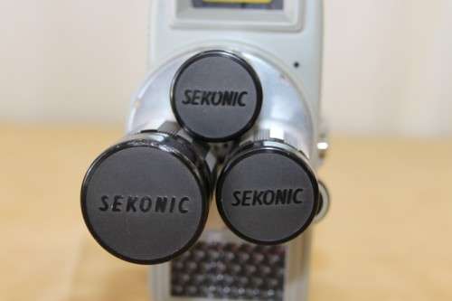 A SUPERB HANIMEX-SEKONIC 3 LENS "ELMATIC 8" 8mm PORTABLE TURRET LENS MOVIE CAMERA & LEATHER CASE