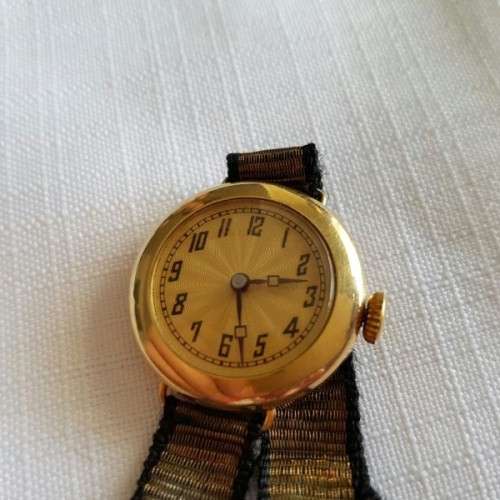 THREE SPECTACULAR VINTAGE TRENCH WATCHES INCLUDING TWO LADIES & ONE GENTS WATCH