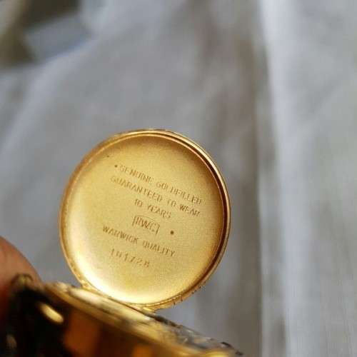 THREE SPECTACULAR VINTAGE TRENCH WATCHES INCLUDING TWO LADIES & ONE GENTS WATCH