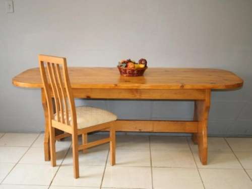 An Awesome 6-Seater Solid Wooden Kitchen/ Patio Dining Table with Loads Of Charm In Great Condition