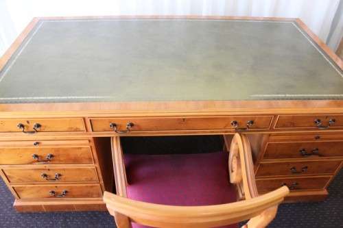 A MAGNIFICENT ORIGINAL "GORDON FRASER" YEW WOOD CHIPPENDALE PARTNERS DESK AND CHAIR - WOW!!!!