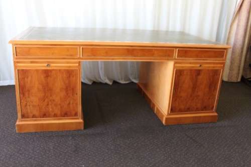 A MAGNIFICENT ORIGINAL "GORDON FRASER" YEW WOOD CHIPPENDALE PARTNERS DESK AND CHAIR - WOW!!!!
