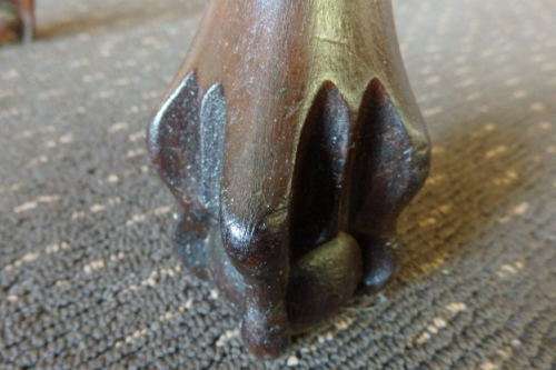 A BEAUTIFUL & ELEGANT VICTORIAN BALL AND CLAW PIANO STOOL w/ EMBROIDERED CUSHION IN GREAT CONDITION