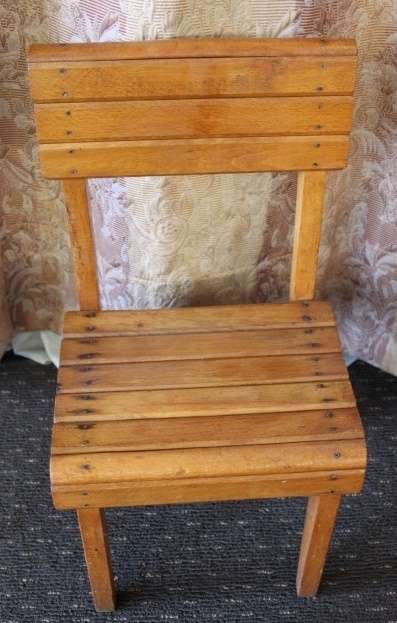 TWO INCREDIBLE AND BEAUTIFULLY MADE ANTIQUE? WOODEN KIDDIES CHAIRS IN GOOD CONDITION bid/chair