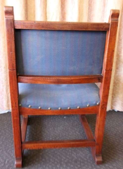 AN INCREDIBLE VINTAGE TEAK OCCASIONAL CHAIR WITH METAL STUDDED DETAILING IN WONDERFUL CONDITION!!!