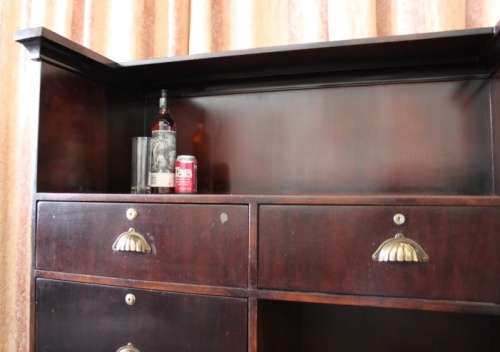 AN INCREDIBLE MOBILE BAR/ DRINKS CABINET/ PODIUM ON CASTORS IN GREAT CONDITION!!!!