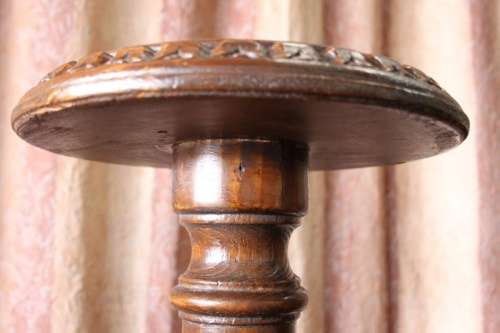 A MAGNIFICENT ANTIQUE SOLID TEAK PEDESTAL STAND w/ EXQUISITE ORNATE CARVED DETAILING