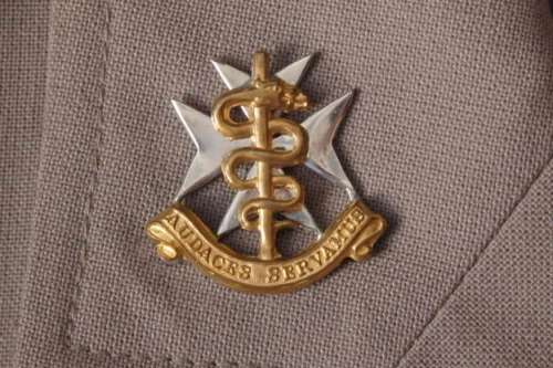 A FANTASTIC SADF MEDICAL CORPS MILITARY TUNIC WITH BADGES IN REMARKABLE CONDITION!!