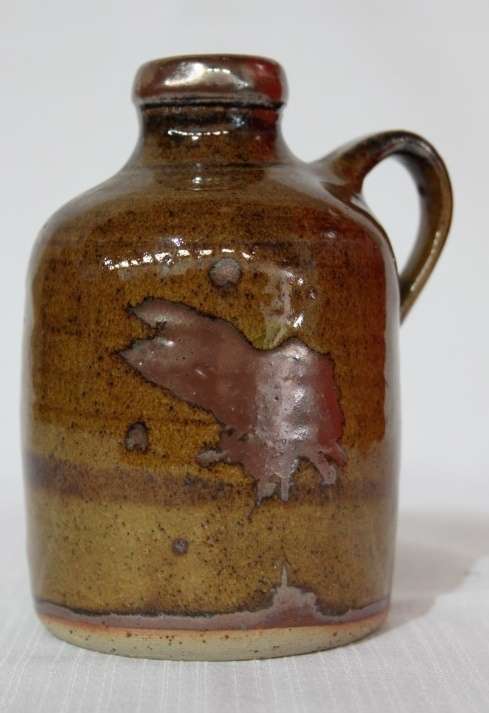 A WONDERFUL COLLECTION OF 3x VINTAGE BROWN GLAZED STONEWARE BOTTLES IN GREAT CONDITION