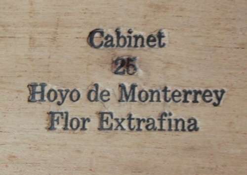 AN EXQUSITELY HAND MADE JOSE GENER EPICURE No.2 WOODEN CIGAR BOX IN FANTASTIC CONDITION!!!