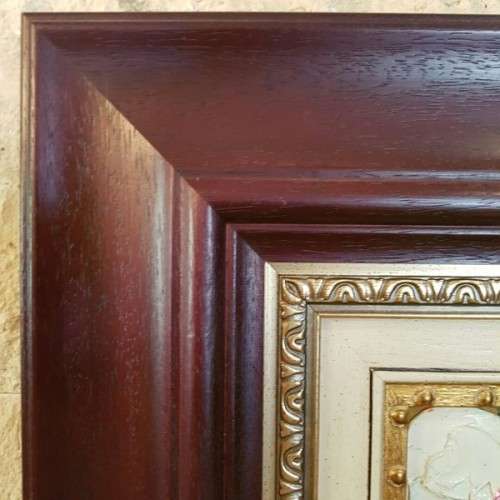 AN EXQUISITELY FRAMED ORIGINAL SIGNED LYNETTE BARNARD OIL PAINTING WITH BOLD STRIKING COLOURS