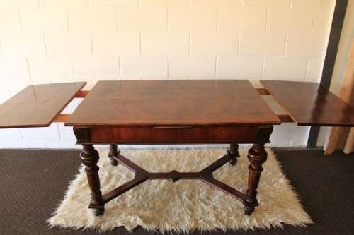 A superb antique 6 to 8 seater walnut extendable "monastery" table with "hidden" panels | RS17