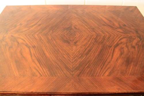 A superb antique 6 to 8 seater walnut extendable "monastery" table with "hidden" panels | RS17