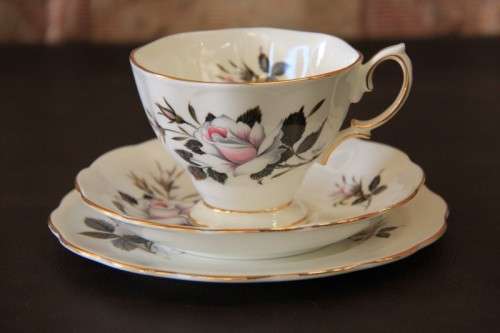 An incredible vintage Royal Albert fine bone china "Queen's Messenger" collection trio