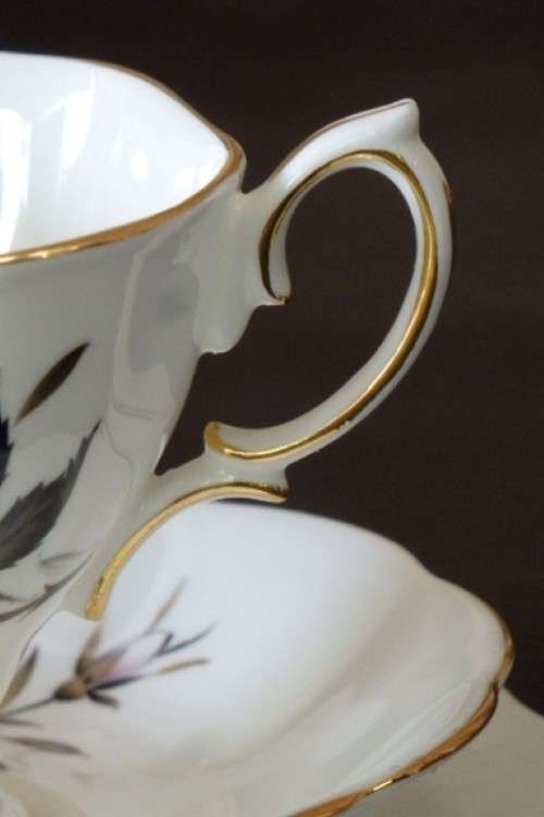 An incredible vintage Royal Albert fine bone china "Queen's Messenger" collection trio