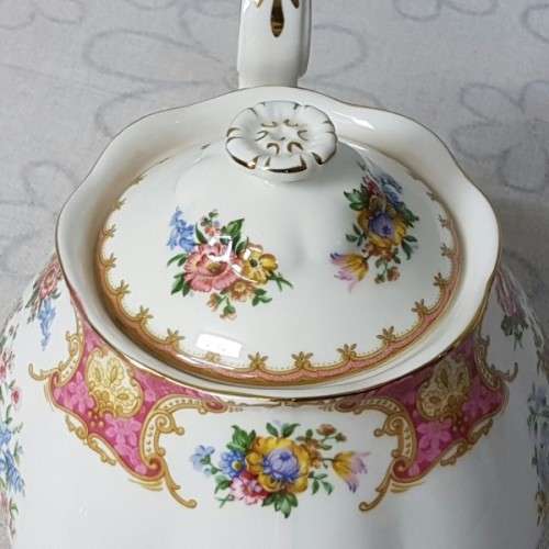 A superb Royal Albert Fine Bone China "Lady Carlyle" collection Teapot in spectacular condition
