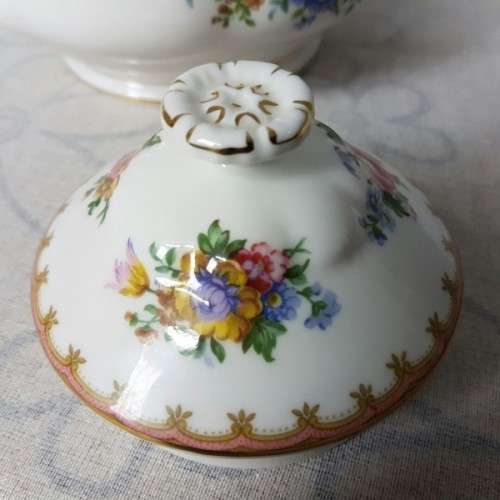 A superb Royal Albert Fine Bone China "Lady Carlyle" collection Teapot in spectacular condition