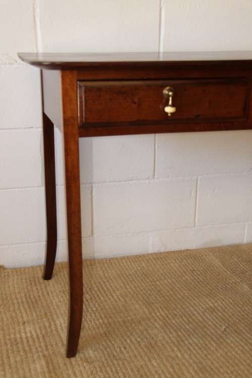 Spectacular teak buffet console/hall table with three spacious drawers in remarkable condition
